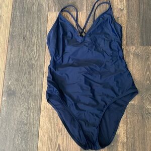 Hurley one piece bathing suit size XL